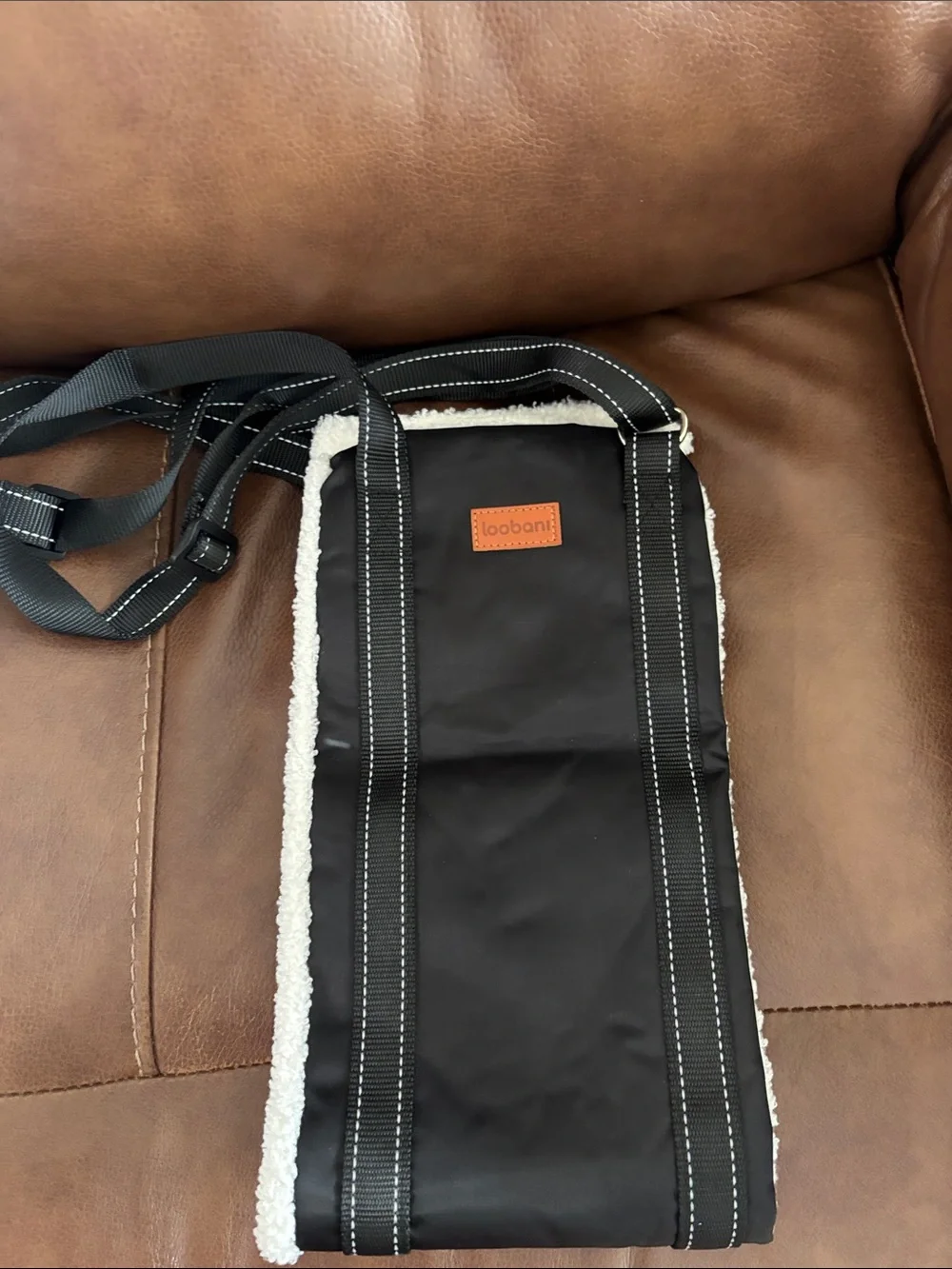 Loopani Black Sherpa pet Slong